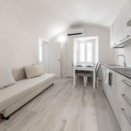 산토스테파노알마레 H11 Piccola Perla A Un Passo Dal Mare 아파트 외부 사진